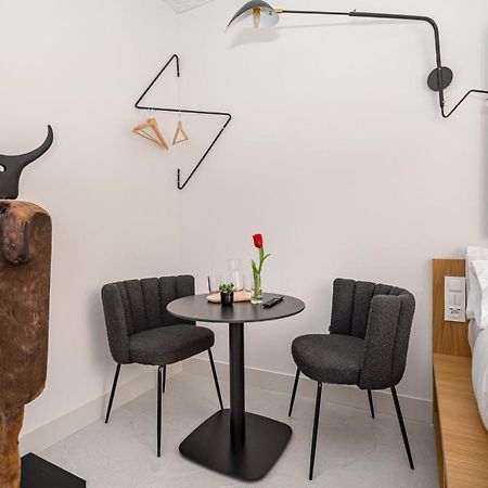 Centric Creative Rooms Madrid Luaran gambar