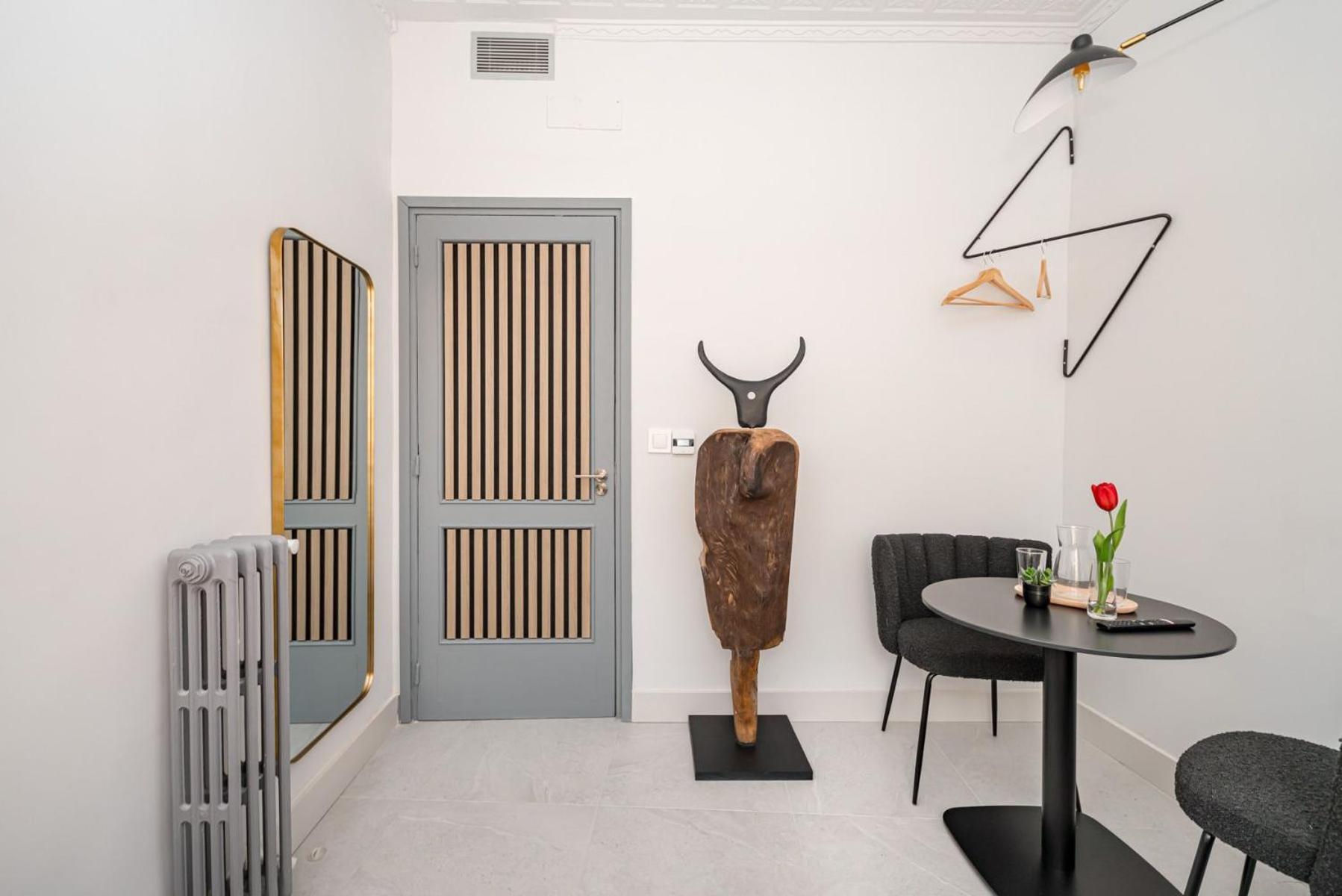 Centric Creative Rooms Madrid Luaran gambar