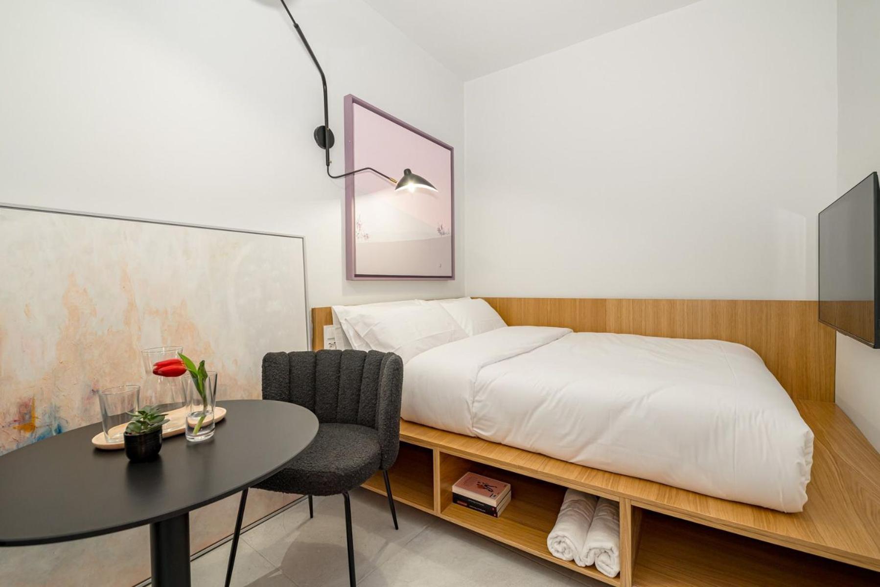 Centric Creative Rooms Madrid Luaran gambar